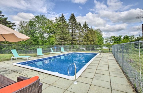 Barnstead House | Barnstead Family Home with Private Pool and Yard!