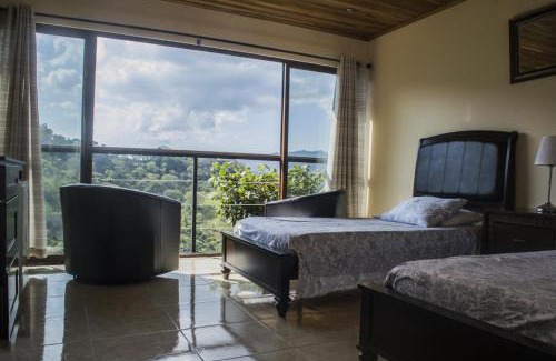 Atenas Cabin | Barons Resort