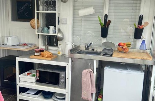 Fenit Bed & Breakfast | Barrow Harbour studio apartment