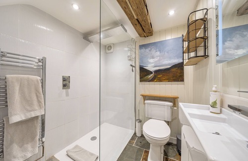 Holworth Bed & Breakfast | Barton Cottage Bed and Breakfast