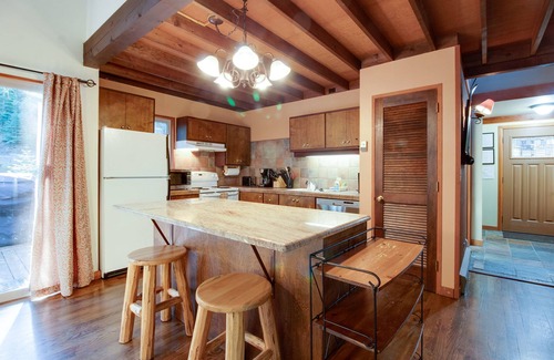 Black Butte Ranch Cabin | Basecamp for endless adventure, perfect Black Butte location