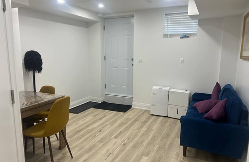 Thorold House | Basement Room 2 with a stylish washroom @Welland, ON
