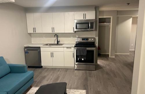 Southwest Edmonton Apartment | Basement Suite Near Edmonton Airport YEG