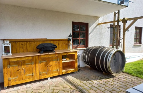 Schomerich Apartment | Basement vacation apartment in Hunsrück Nature Park