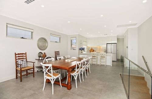 Port Elliot House | Basham Parade -28A Basham Pde-Wi-Fi-Linen Supplied
