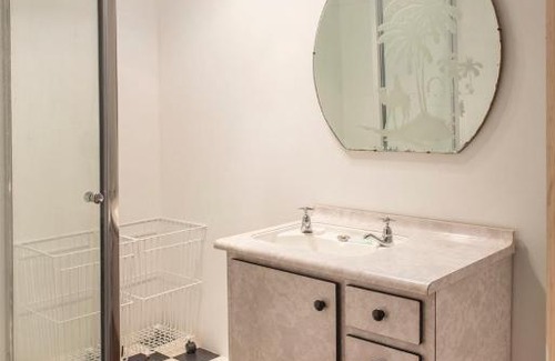 Waihau Bay House | Basic Bach by the Beach