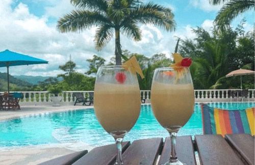 Puerto Triunfo Hotel | Basica Triple