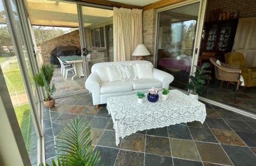 St. Georges Basin House | BasinWaterStays Waterfront Jetty - Brm2