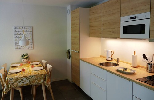 Cambo-les-Bains Apartment | BaskoParadis I Design Apt I Bed 160 I Quiet I South Terrace I Garden I Central