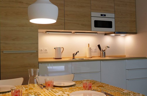 Cambo-les-Bains Apartment | BaskoParadis I Design Apt I Bed 160 I Quiet I South Terrace I Garden I Central