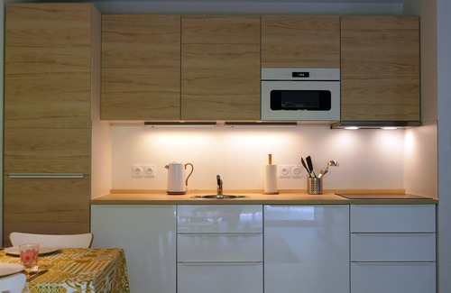 Cambo-les-Bains Apartment | BaskoParadis I Design Apt I Bed 160 I Quiet I South Terrace I Garden I Central