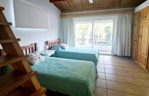 Blue Bay Villa | Bastide sur Mer with LOV