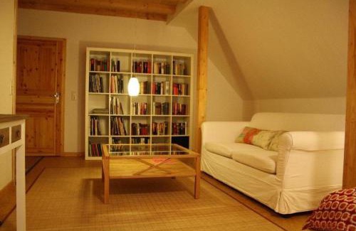 Ollen Apartment | Bauernhaus-am-Fluss