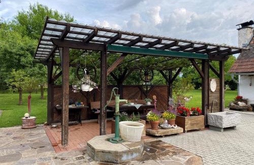 Sankt Martin im Sulmtal House | Bauernhaus Südsteiermark - Weststeiermark, Weinstraße, Radfahren, E-Bike, Feiern mit Familien & FreundInnen