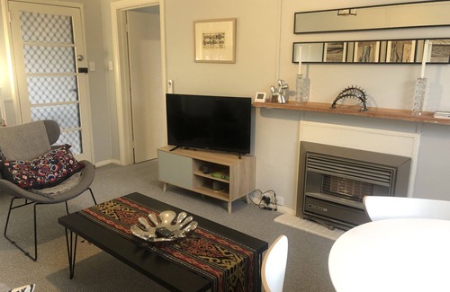 Clare House | Baxter's Vintage Chic BnB