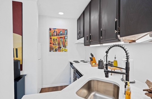 Daphne Condo | Bay Getaway, Cozy Studio Condominium in Daphne, AL - Sleeps 2 - Near Interstate