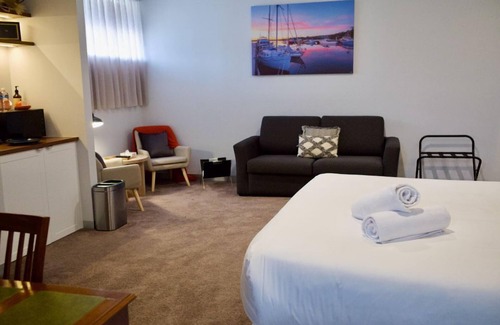 St Helens Apartment | Bay of Fires Apartments - Family Suite 9