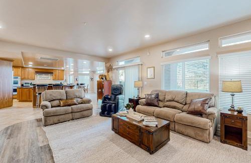 Morena House | Bay Park Villa