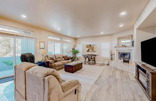 Morena House | Bay Park Villa