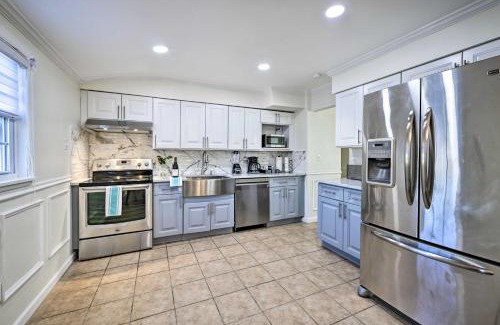 North Bay Shore Apartment | Bay Shore Vacation Rental with Shared Yard!