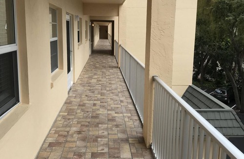 Siesta Key Condo | Bay to Beach Condo with a Cabana Full of Beach gear.