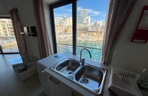 St. Julian's Apartment | Bay View Apartments
