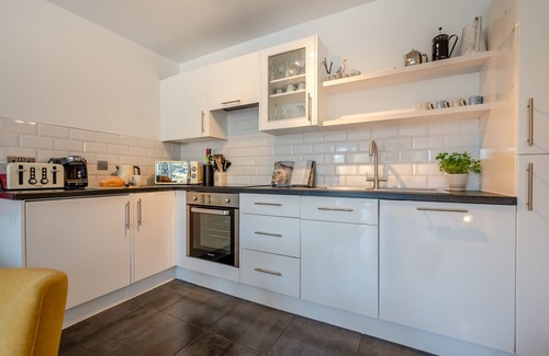 Millendreath Apartment | Bay View - Cornwall - Two Bedroom Apartment, Sleeps 4
