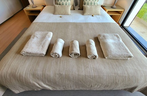Santa Cruz Villa | bay view villa