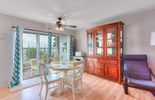 Clearwater Beach Apartment | Bay Watch #3 - Weekly Beach Rental