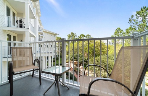 Baytowne Wharf Condo | "Baydream Believer" Sandestin #3311 Studio Sleeps 4