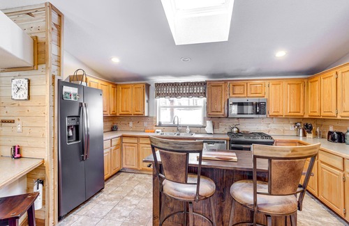 Forest Lakes House | Bayfield Retreat, 9 Mi to Vallecito Reservoir!
