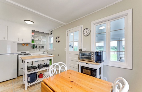 East Quogue House | Bayfront East Quogue Retreat w/Private Boat Dock