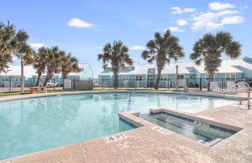 Rockport Apartment | Bayfront Kontiki