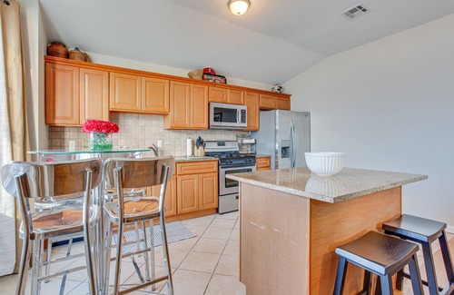 Constable Hook Apartment | Bayfront New Jersey Escape ~ 13 Mi to Times Square