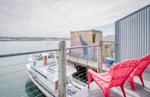 Historic Bayfront Apartment | Bayfront Studio Boasts Bay and Ocean View Spa Tub, Fireplace, and Private Deck!