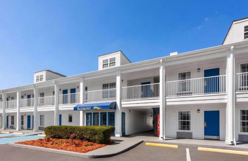 Dock Junction Hotel | Baymont by Wyndham Brunswick GA