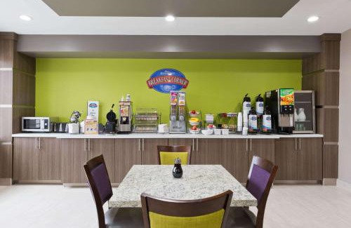 Bryan Hotel | Baymont by Wyndham Bryan College Station