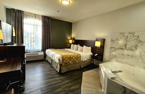Calumet City Hotel | Baymont by Wyndham Chicago/Calumet City