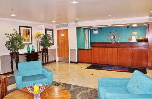 Woodlands Village Hotel | Baymont by Wyndham Flagstaff