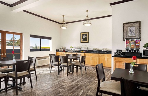 Monterey Park Hotel | Baymont by Wyndham Monterey Park