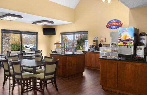 Rocky Mount Hotel | Baymont by Wyndham Rocky Mount