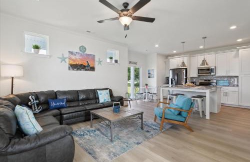 Tower Hill House | Bayside Bliss at Cape Charles - New home in Bay Creek w pool & more!