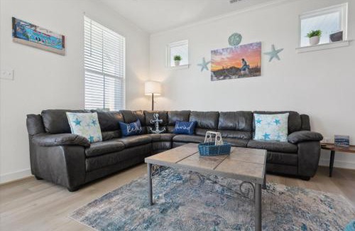 Tower Hill House | Bayside Bliss at Cape Charles - New home in Bay Creek w pool & more!