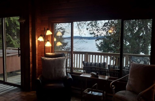 Sequim House | Bayside Cedars - Nestled in a grove of cedars beside Sequim Bay