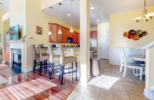 The Commons House | Bayside Resort - 36288 Sunflower Blvd
