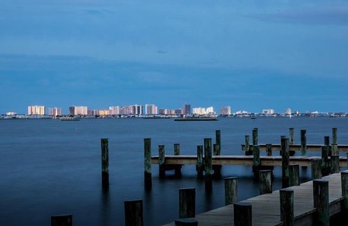 The Commons House | Bayside Resort/Golf-4BR+Loft-2 Mstrs-Close to Commons Pool