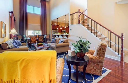 The Commons House | Bayside Resort house w/ shared sauna, golf on-site, tennis court, and free WiFi