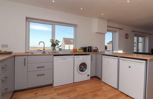 Shawbost Cottage | Bayview