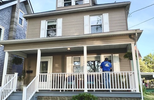 Erie House | Bayview Home in Heart of Downtown