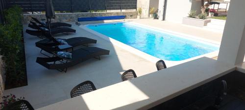 Kastel Kambelovac Apartment | BAYVIEW